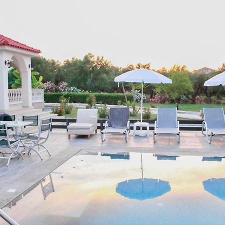 Gk Holiday Home Трагаки Екстериор снимка