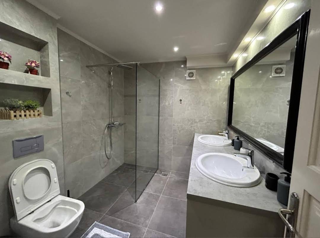 Gk Holiday Home Трагаки Екстериор снимка